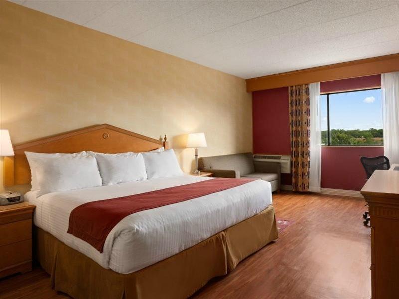 Ramada By Wyndham Toms River Dış mekan fotoğraf