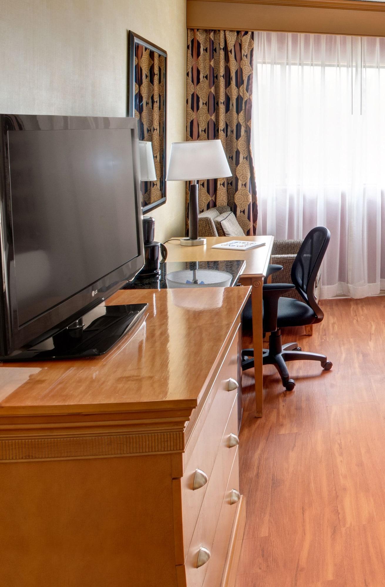Ramada By Wyndham Toms River Dış mekan fotoğraf