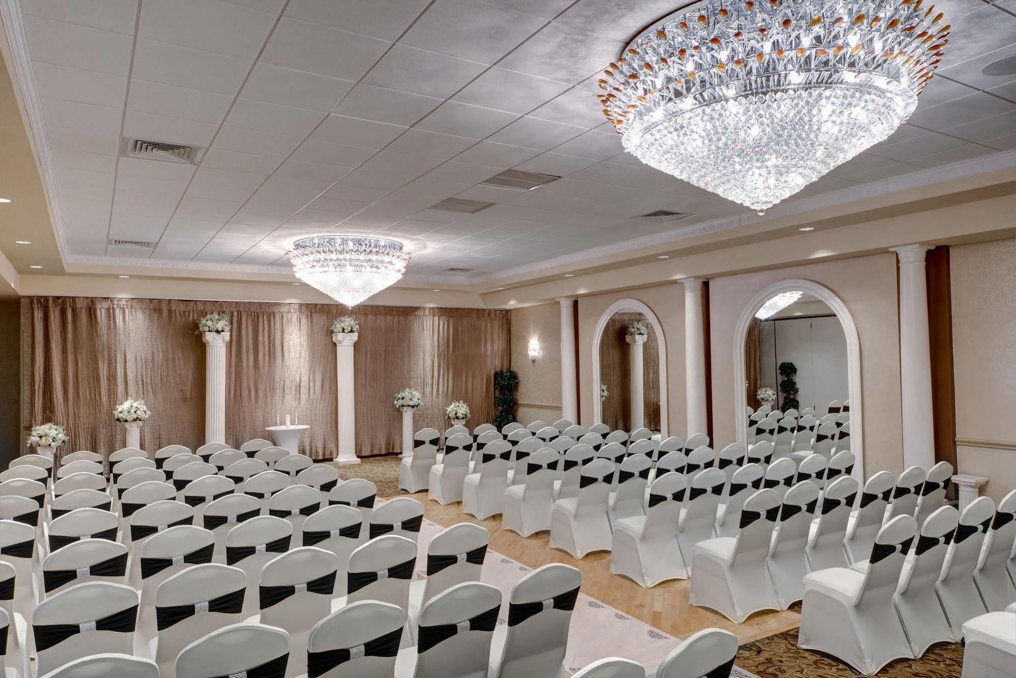 Ramada By Wyndham Toms River Dış mekan fotoğraf